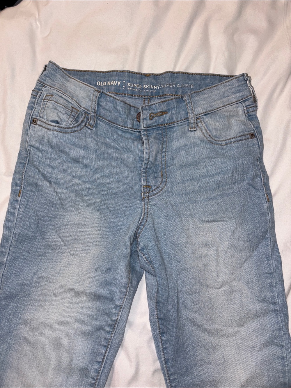 Old Navy Women's Super Skinny Jeans in Light Blue Wash